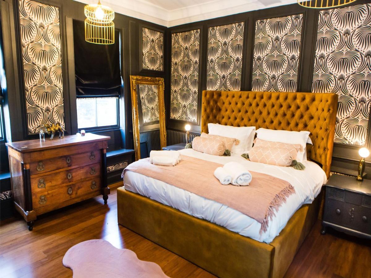 Maison Parfaite Yo1 - Exquisite 400 Year Old, City Centre Townhouse Йорк Экстерьер фото