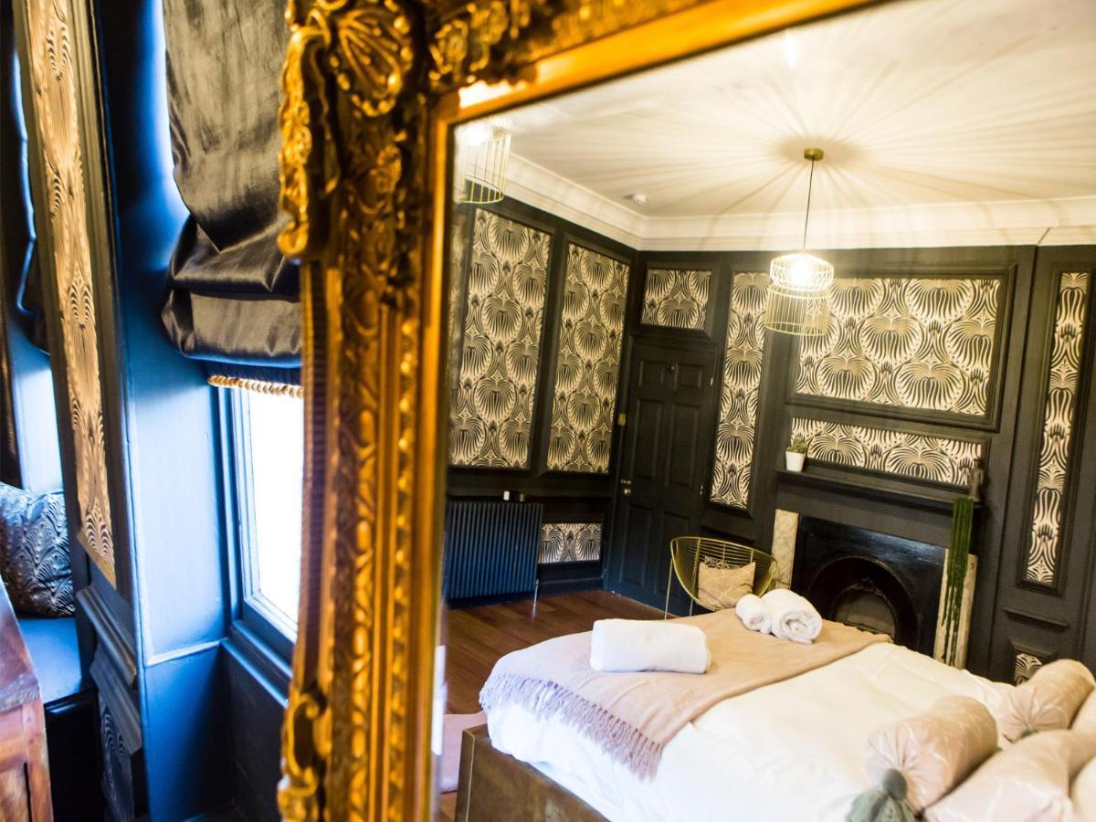 Maison Parfaite Yo1 - Exquisite 400 Year Old, City Centre Townhouse Йорк Экстерьер фото